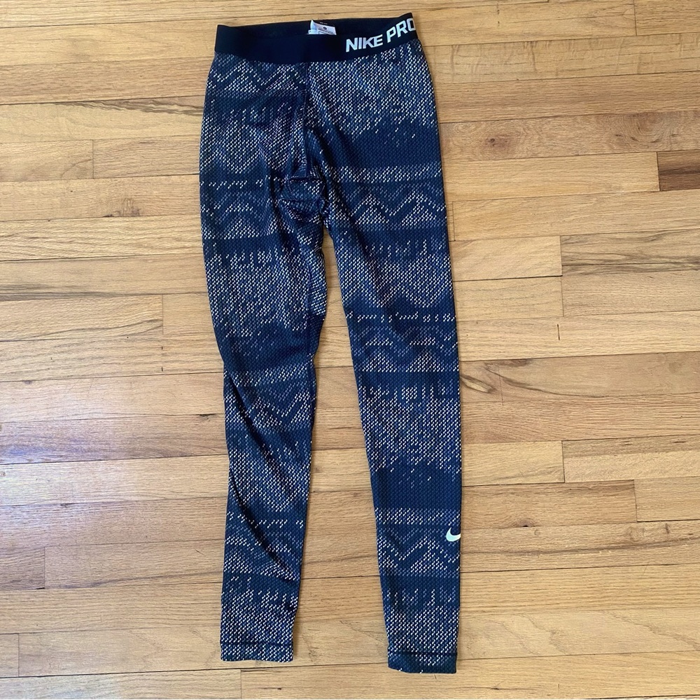Nike Pro Dri-Fit leggings